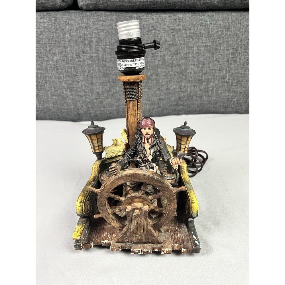 DISNEY PIRATES OF THE CARIBBEAN JACK SPARROW TABLE LAMP 2007 HAMPTON BAY RARE